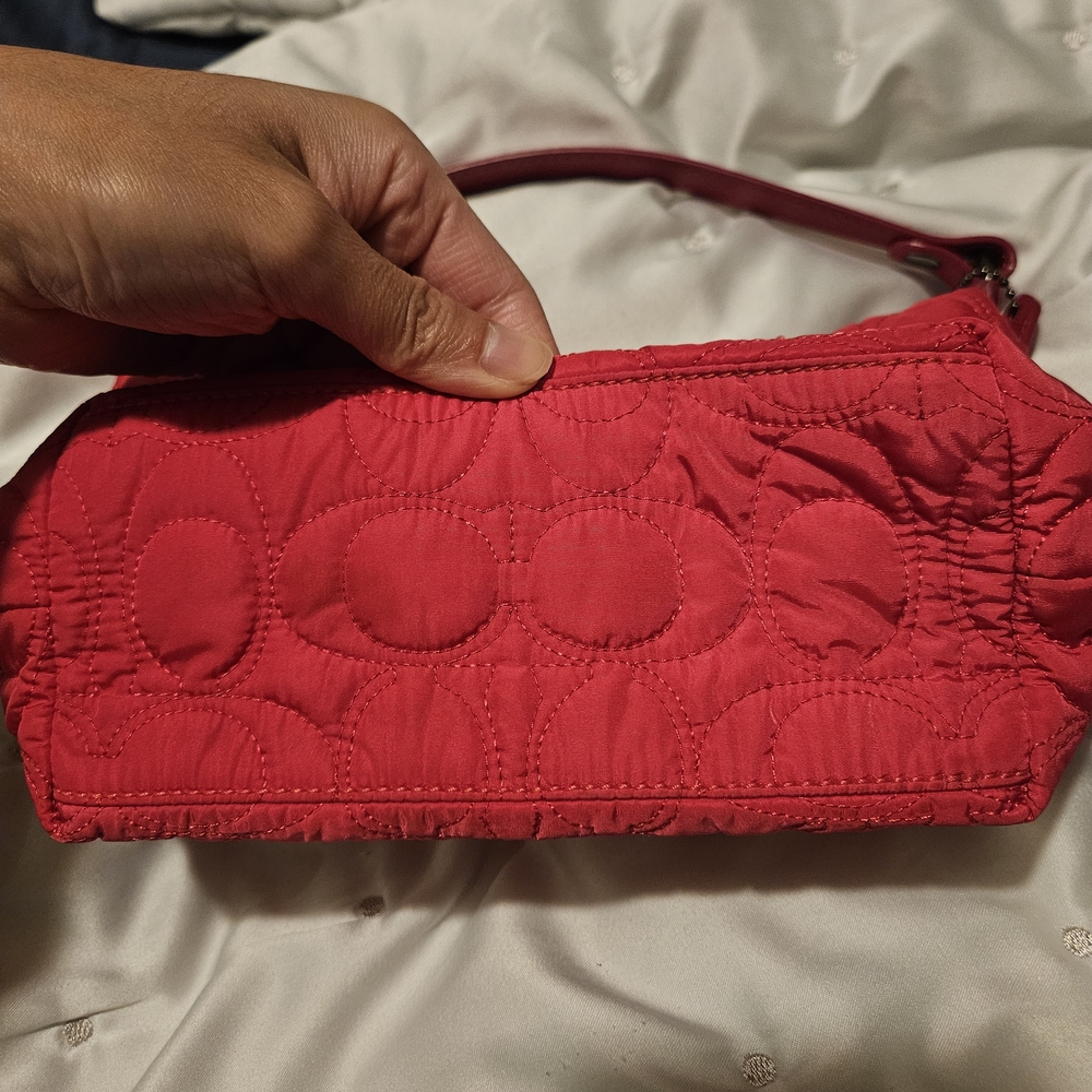 Y2K Coach Pink Quilted Puffer Shoulder Bag - Picture 4 of 9